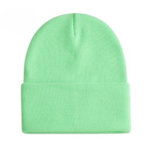 Bonnet tricoté personnalisé prêt pour la sérigraphie, chapeau d'hiver haut de gamme, fabricant de vêtements OEM, marque privée, vente en gros de couvre-chefs - Product Image 4