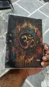 Cuaderno de Cuero Certificado de 7.5 Pulgadas con Impresión UV Personalizada, Encuadernación Cosida, Edición de Regalo, 120 Hojas - Product Image 6
