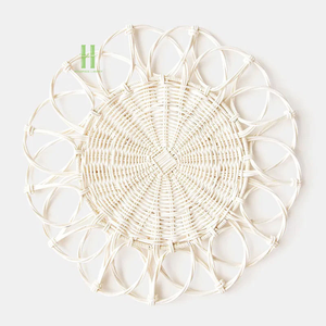 High Quality Rattan Charger <b>Plate</b> Flower-Shaped Rattan Placemat Boho Hanging <b>Wall</b> Decoration Rattan Charger <b>Plates</b> From Vietnam - Product Image 3
