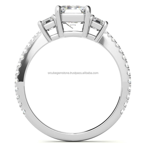 แหวนเพชรเม็ดเดี่ยวสีขาว14K สำหรับผู้หญิงใหม่พร้อมเพชรที่เจียระไนจากมรกตเหมาะสำหรับงานแต่งงานหรือเป็นของขวัญ - Product Image 5