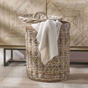 <b>Rectangular</b> open rattan <b>storage</b> laundry <b>basket</b> with side handles and a removable white cloth liner, available at wholesale price - Product Image 2