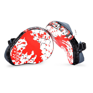 Cibles de frappe de boxe personnalisées avec logo en gros - Mitaines de frappe MMA OEM rouges et noires - Cible ergonomique pour entraînement de vitesse - Product Image 5