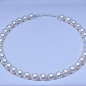 Collar de Perlas Blancas Edison de 11-13 mm, Luz Fría, Redondas Australianas, Ligeramente Imperfectas, Collar de Luz Intensa - Product Image 2