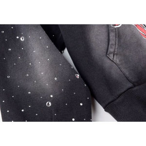 Sudadera con Capucha Negra Desgastada Personalizada para Unisex, 100% Algodón, Invierno, Tejida a Crochet, ODM, Vintage, con Cierre de Cremallera y Botones - Product Image 4