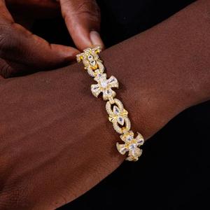 925 Sterling Silver <b>Charm</b> <b>Bracelet</b> with Moissanite Sparkle Link Chain Fashion Accessory for Elegant Daily Styling - Product Image 1