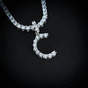 Pendentif lettre A plaqué argent avec cristaux de strass ronds taille brillant sertis à griffes, breloque en alliage, style hip-hop unisexe, cadeau - Product Image 3