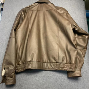 Chaqueta Bomber de Diseño Premium para Hombre, Cuero Marrón, OEM/ODM, Personalizable, Corte Moderno, Estilo Vintage para Motociclistas - Product Image 4