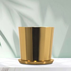 Support de plante suspendu en fer design avec artisanat botanique vintage pour la décoration de jardins et de maisons de luxe - Product Image 6