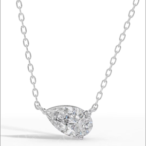 Diseño elegante y sofisticado para regalo de compromiso o boda, collar solitario con diamante de corte pera cultivado en laboratorio, en plata 925. - Product Image 1