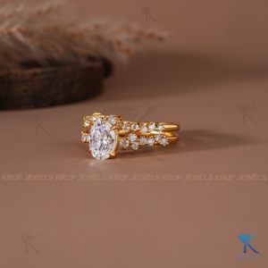 1.50 CT Oval Lab Grown Diamond Solid Gold Ring <b>Set</b> Cluster Engagement Ring Bridal Fine <b>Jewellery</b> Custom Made Anniversary Party - Product Image 2