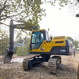 Excavadora Hidráulica Volvo EC 200D de Alta Calidad, 20 Toneladas, Original de Segunda Mano, Componentes Principales: Motor y Bomba, en Venta - Product Image 3