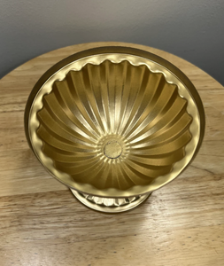 Decorative Coastal Handmade Metal Vase Iron Urn <b>Planter</b> for Living Room Indoor Dining Table Gold <b>Large</b> Home & Garden home decor - Product Image 5