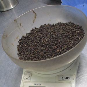 Máquina vietnamita de 500g, Exportación de pimienta negra seca, hierba limpia, especias, procesamiento crudo, proceso de secado AD empaquetado en bolsas de 50kg/PP - Product Image 1