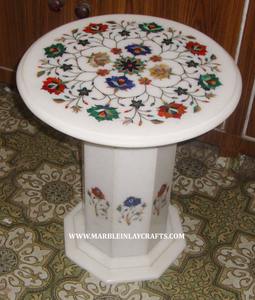 Mesa de centro redonda de mármol negro con incrustaciones intrincadas y acabado fino, fabricante y mayorista indio para comedor. - Product Image 5