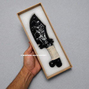 Meilleures ventes : Sculpture de poignard en obsidienne noire polie et sculptée à la main, de qualité supérieure, 10 pouces, forme libre, Art d'amour, Décoration de collection - Product Image 1