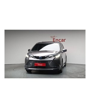 Toyota Sienna 2.5 Hybride AWD 2023, 17 414 km, sièges en cuir, caméra de recul, conduite à gauche - Product Image 2