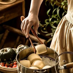 ที่คีบอาหารไม้เนื้อแข็งคุณภาพพรีเมียม ทนความร้อน ใช้กับเครื่องล้างจานได้ ปลอดภัยต่อสิ่งแวดล้อม เหมาะสำหรับขนมปัง สเต็ก บาร์บีคิว สลัด พาสต้า และการเสิร์ฟ - Product Image 2