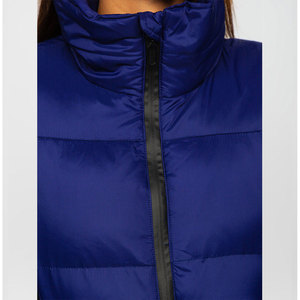 Chaqueta Acolchada de Alta Calidez para Mujer, Chaqueta Acolchada Ligera con Capucha, Esencial para el Invierno - Product Image 4