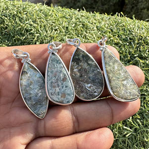 จี้คิยาไนต์ธรรมชาติ เงินแท้ 925 ขายส่ง เครื่องประดับพลอยคิยาไนต์สีเขียวแท้สำหรับผู้หญิง - Product Image 6