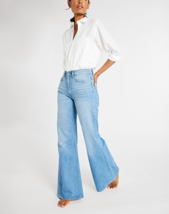 Vaqueros acampanados de cintura alta para mujer, estilo europeo-americano, pantalones de mezclilla casuales de color liso, de pierna ancha, efecto adelgazante, largos, con parte inferior acampanada, para primavera y otoño. - Product Image 2