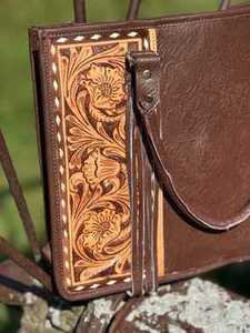 กระเป๋าโท้ทสไตล์โบโฮใหม่ หนังแท้ 100% แฟชั่นตะวันตก ลายดอกไม้แกะสลักด้วยมือ บนกระเป๋าโท้ทสีน้ำตาลเข้มสุดเก๋ - Product Image 5