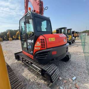 Mini-excavatrice Kubota KX040-5 rouge sur chenilles avec godet et lame, mini-excavatrice KX019-4 - Product Image 4