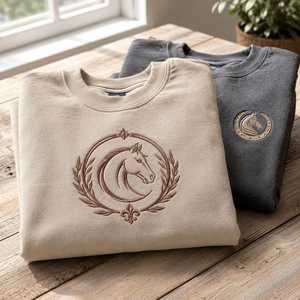 Sweat-shirts brodés personnalisés avec votre texte ou logo, sweat-shirt minimaliste pour anniversaire - Product Image 4