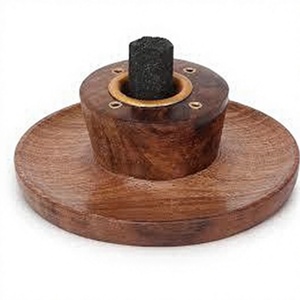 Support artisanal en bois pour bâtonnets d'encens en bois de santal, boîte à encens en forme de pièce de monnaie, support parfumé à la coriandre, attrape-cendres religieux pour la maison - Product Image 1