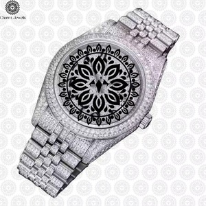 Montre de luxe en acier inoxydable étanche avec diamants Moissanite sertis, la plus vendue, pour usage quotidien, disponible à la vente - Product Image 1