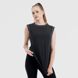 Débardeur femme en tissu extensible confortable, parfait pour le streetwear et le yoga, coupe ajustée. - Product Image 1