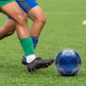 Balón de Fútbol de Alta Calidad al por Mayor, Cosido a Máquina, Cubierta Texturizada Resistente, Ligero, Personalizable, OEM, para Prácticas al Aire Libre, Deportes Escolares - Product Image 2