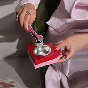 Brûleur d'encens en forme de cœur avec pinces, design romantique pour parfumer, compact, luxueux et idéal pour offrir, décoration d'intérieur - Product Image 5