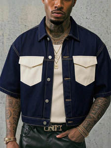 Camisa de mezclilla de color liso para hombre, dos tonos azul marino y crema, con panel de contraste en el pico estilo western, botones a presión, manga corta, corte holgado, proveedor OEM personalizado - Product Image 1