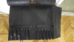 กระเป๋าใส่มีดหนังแท้แบบพกพา ทนทาน คุณภาพระดับ OEM สำหรับเก็บมีดเชฟในครัว พร้อมตัวเลือกปรับแต่งได้ รุ่น LKR-0358 - Product Image 6