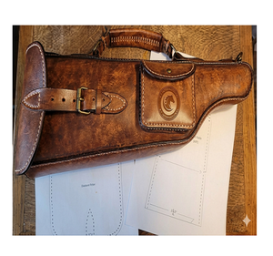 Étui de selle en cuir de style western pour l'équitation avec sangle, design holster, étui de transport pour équipement équestre - Product Image 1