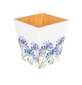Poubelle carrée florale sophistiquée avec intérieur doré, idéale pour la décoration des chambres d'hôtel haut de gamme et des espaces invités, provenant d'Inde - Product Image 6