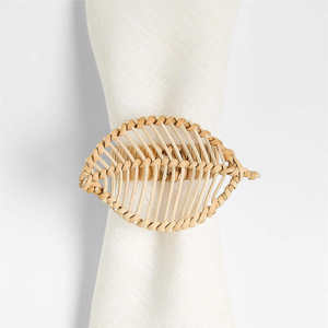 Anneau de serviette en rotin naturel tissé à la main, en forme de feuille, accessoire de table tissé pour la table à manger, mariage, décoration de la maison - Product Image 1