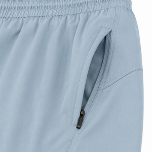Shorts de sport modernes pour hommes, pour la gym, le crossfit, l'entraînement, les activités quotidiennes, avec contrôle de l'humidité et antibactériens. - Product Image 4