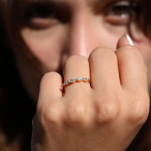 Anillo de Compromiso con Diamante Blanco Corte Marquesa, Oro Sólido, Joyería para Uso Diario, Elegante Anillo de Regalo para Ella, Aniversario, Boda - Product Image 5