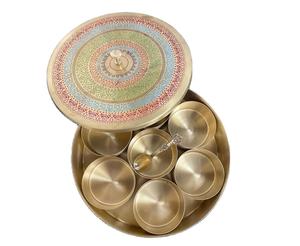 Organizador de Especias de Latón Premium con Tapa Grabada y Múltiples Compartimentos para Almacenamiento en la Cocina del Hogar - Product Image 1