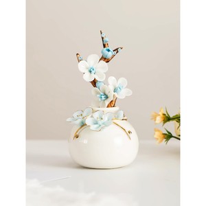 Minimalist Modern Eco-Friendly Decor 4-8 Inches Glazed <b>Ceramic</b> <b>Vase</b> White Porcelain Tabletop <b>Vase</b> Blue Floral Design Anti-Slip - Product Image 4