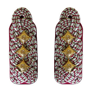 Épaulettes brodées à motif étoile dorée sur tissu rouge, badges à coudre de forme rectangulaire, épaulettes d'uniforme personnalisées - Product Image 3