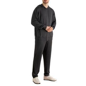 Nueva Colección, Último Diseño 2026, Conjuntos Deportivos para Hombre, Altamente Personalizables, Transpirables y Cómodos, Precio al por Mayor - Product Image 1