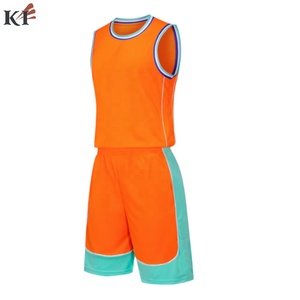 Ensembles de maillots de basketball pour hommes, respirants, à séchage rapide, anti-UV, anti-bactériens, avec bretelles réglables, très demandés pour l'entraînement sportif. - Product Image 4