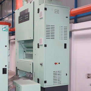 Máquina Automática para la Producción de Rollos de Algodón Quirúrgico y Lana - Product Image 2