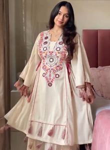 Conjunto de Kurti Tradicional Tejido hasta el Suelo 2026, Manga Larga, Cuello Redondo, Ajuste Holgado, Color Liso, Diseño de Verano, Algodón Puro Suave - Product Image 6