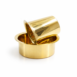 ชุดกาแฟกรองแบบดั้งเดิมทำจากทองเหลืองฝีมือช่างอินเดียใต้  ผิวมันเงา เหมาะสำหรับเป็นของขวัญและใช้ในบ้าน - Product Image 1