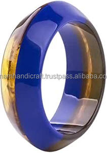 Artisanat en résine de style ange vintage fabriqué à la main pour femmes bouton de manchette et bracelet personnalisés haut de gamme fabriqués à la main d'Inde - Product Image 4