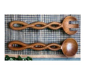 Cuillère en bois traditionnelle design simple et élégant adaptée aux restaurants de cuisine maison ou aux cadeaux - Product Image 2