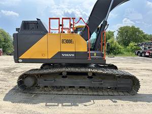 Excavatrice sur chenilles Volvo EC300EL de qualité supérieure avec composants HYDAC, haute efficacité, garantie de plus de 5 ans - Product Image 3